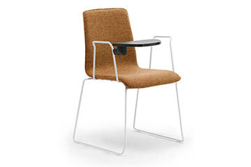 silla para sala de reuniones y cursos con mesa plegable Zerosedici trineo