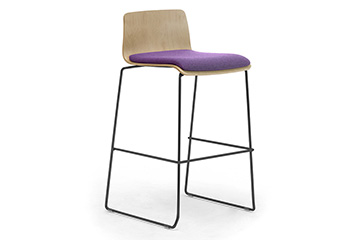 Taburete / silla de madera multiusos con asiento tapizado para cocina / mostrador de refrigerios Zerosedici