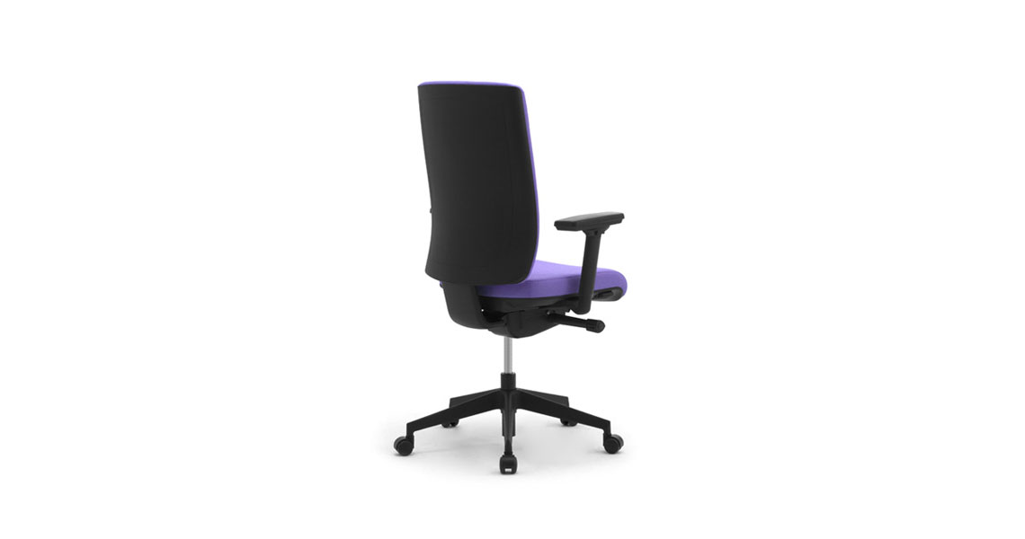 silla-de-oficina-c-respaldo-alto-y-reposacabezas-wiki-img-05