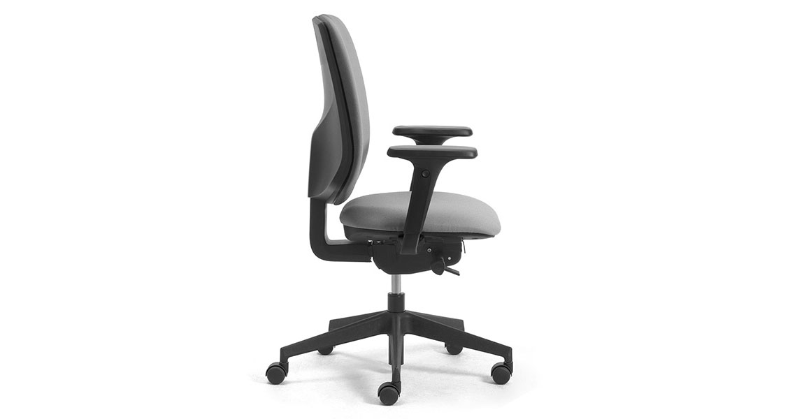 silla-de-oficina-c-reposabrazos-en-1335-tipo-a-active-img-06